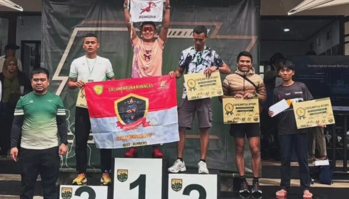 Personel Yonif 321 Kostrad Borong Podium di Cinyiruan Trail Run Bandung