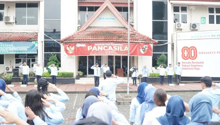 Plt Dirut RS Adam Malik Pimpin Upacara Hari Kesaktian Pancasila 2025
