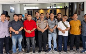 Kapolsek Medan Tuntungan Pererat Sinergi dengan Wartawan Lewat Coffee Morning