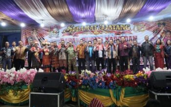 Bupati Karo Hadiri Kerja Tahun di Desa Persadanta Dusun Rumah Rih dan Desa Bunuraya