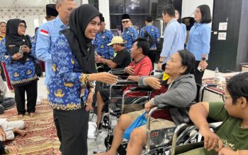 Pemko Tanjungbalai Serahkan 20 Alat Bantu Bagi Penyandang Disabilitas