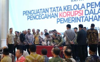 Bupati Asahan Tandatangani Komitmen Bersama Saat Ikuti Rakor Penguatan Tata Kelola Pemerintahan Daerah dan Pencegahan Korupsi