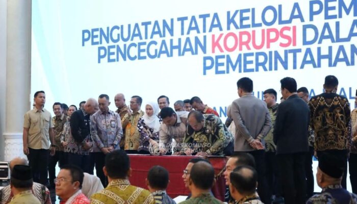 Bupati Asahan Tandatangani Komitmen Bersama Saat Ikuti Rakor Penguatan Tata Kelola Pemerintahan Daerah dan Pencegahan Korupsi